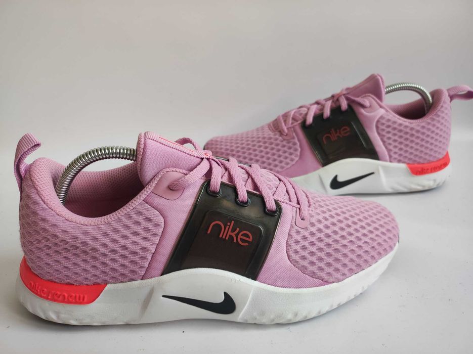 - Nike Renew  In Season - Buty treningowe r. 40,5
