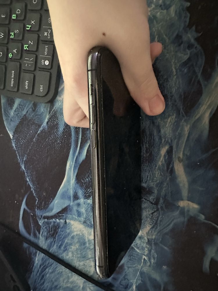 Iphone 11 pro  сірий