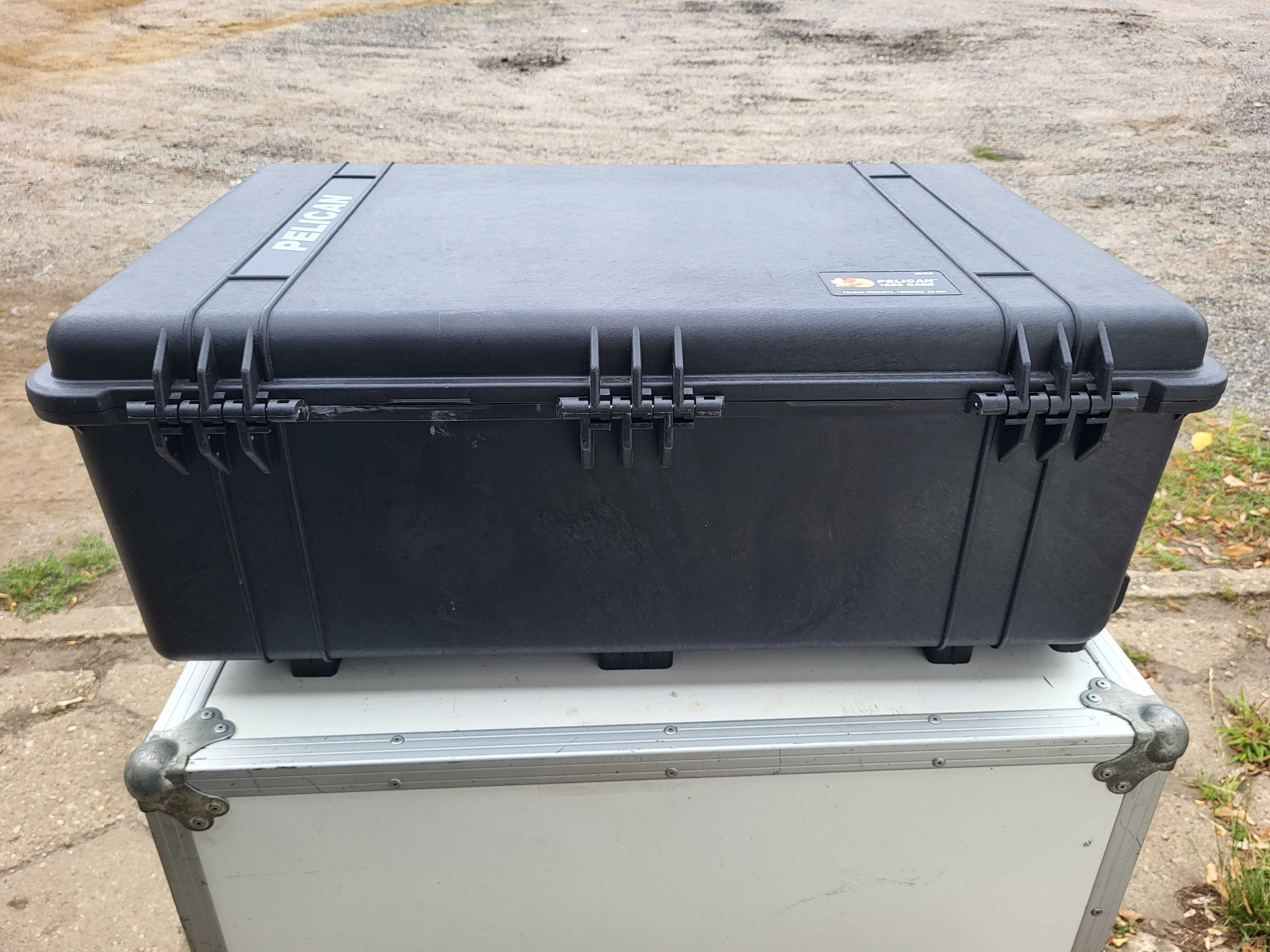 PELI PELICAN 1650 walizka case skrzynia, koła, wojskowa FAKTURA