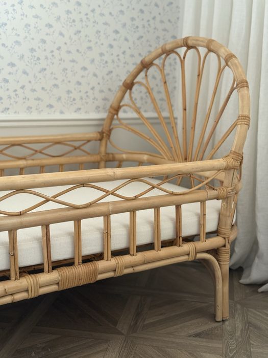 Łóżeczko rattanowe dla dziecka, handmade