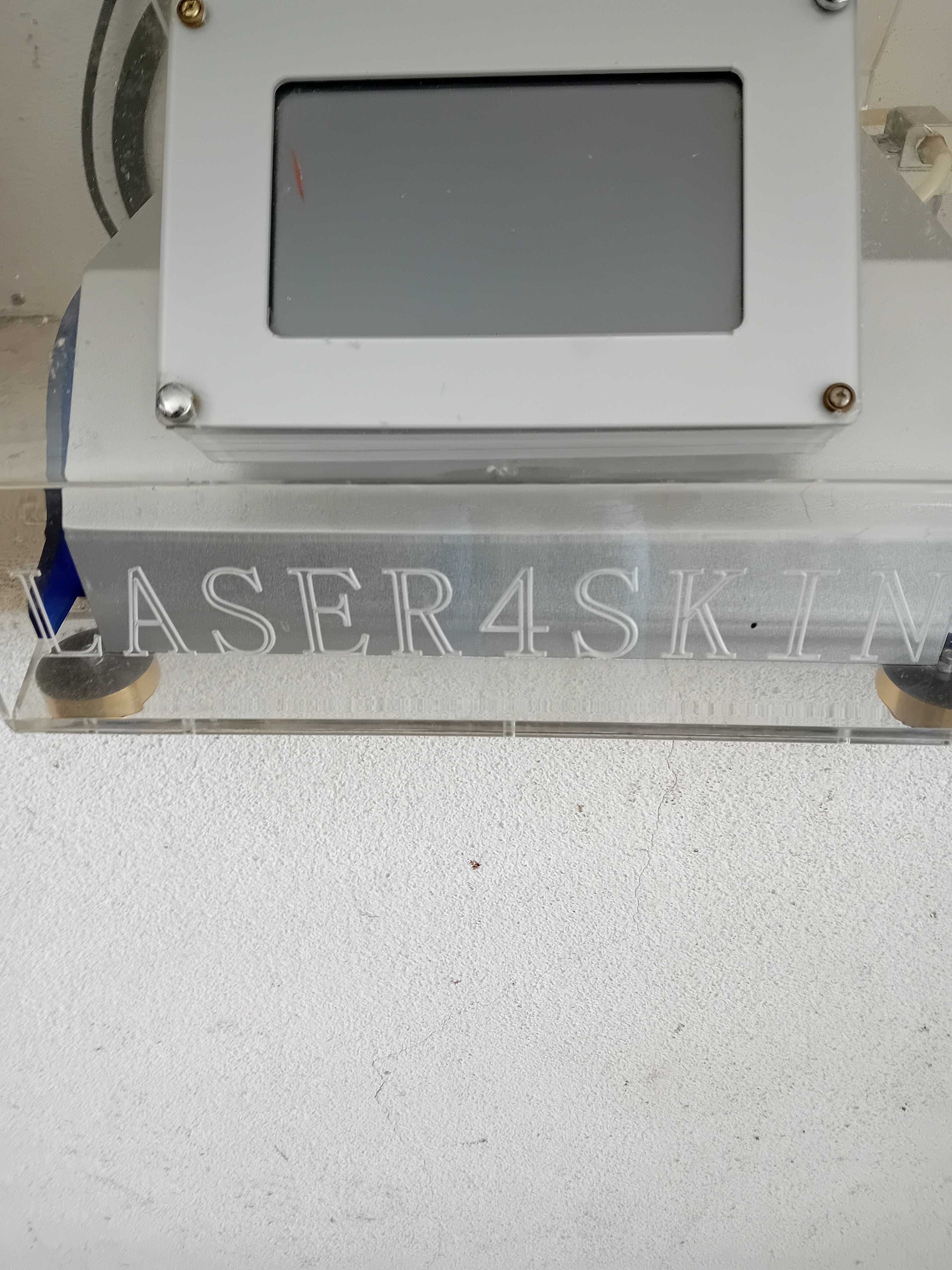 Maquina rosto e corpo LASER4SKIN Usada