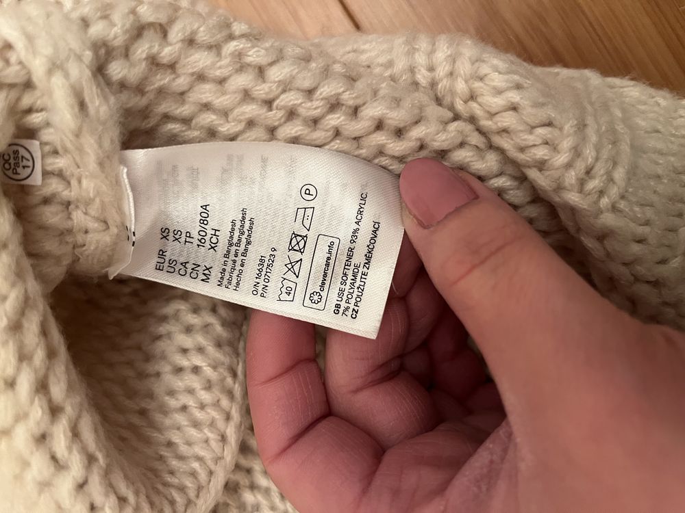 Sweter w warkoczowy splot H&M XS