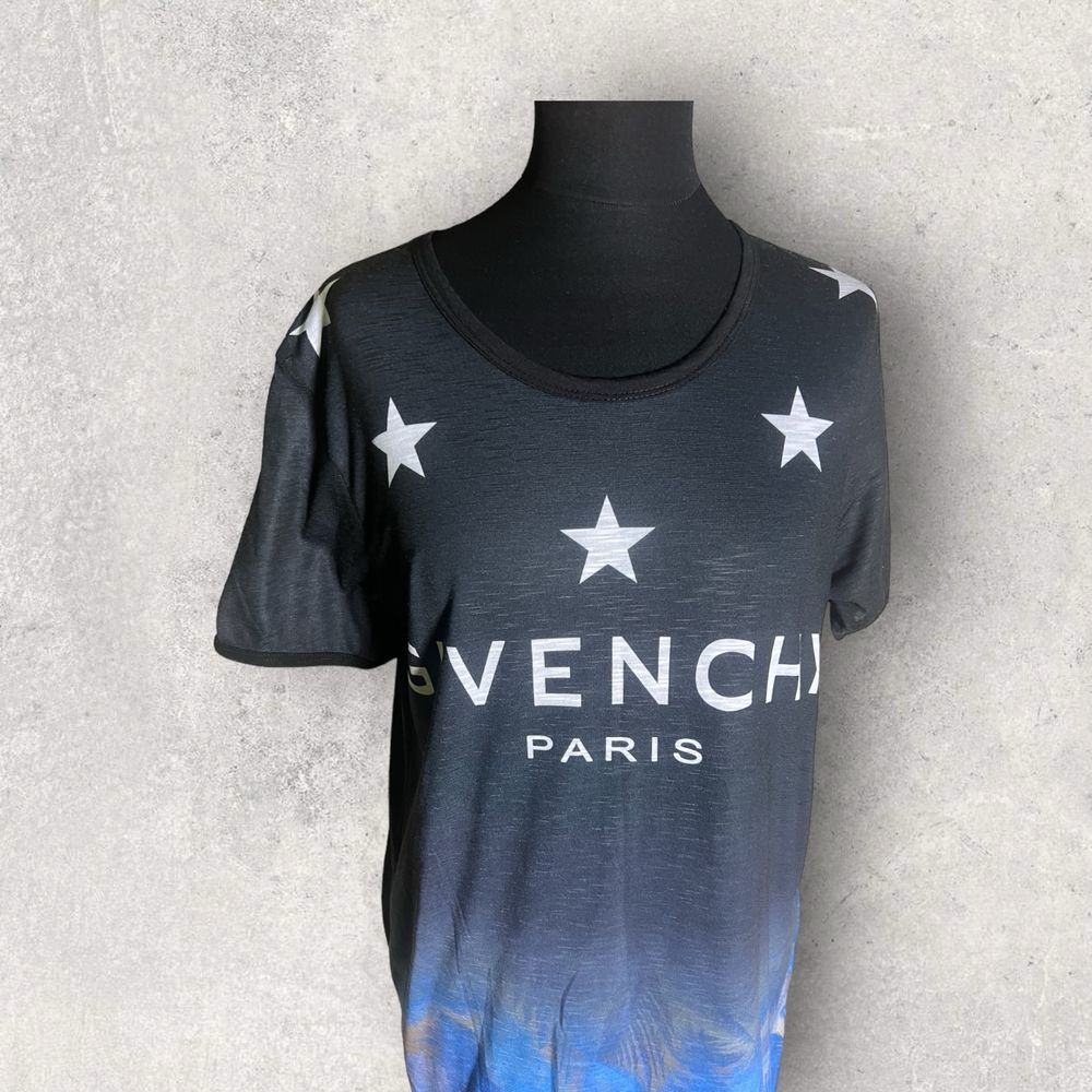 Stylowa meska koszulka tshirt duza Givenchy