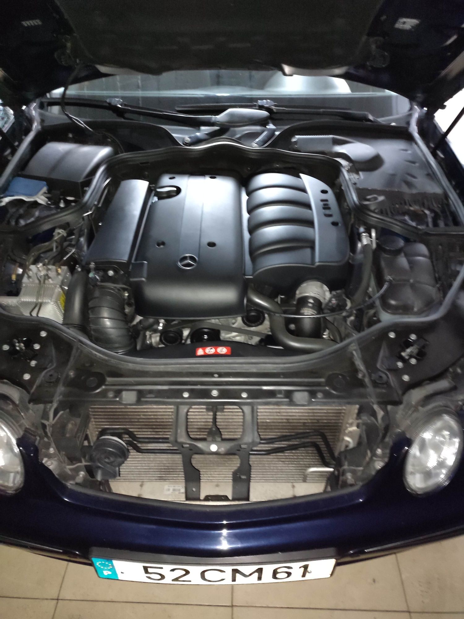 Mercedes E220 CDI com135 mikms