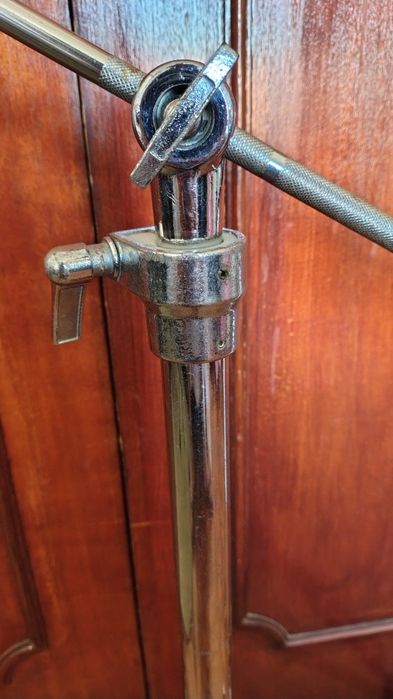 Hardware girafa + banco de bateria + Estante girafa