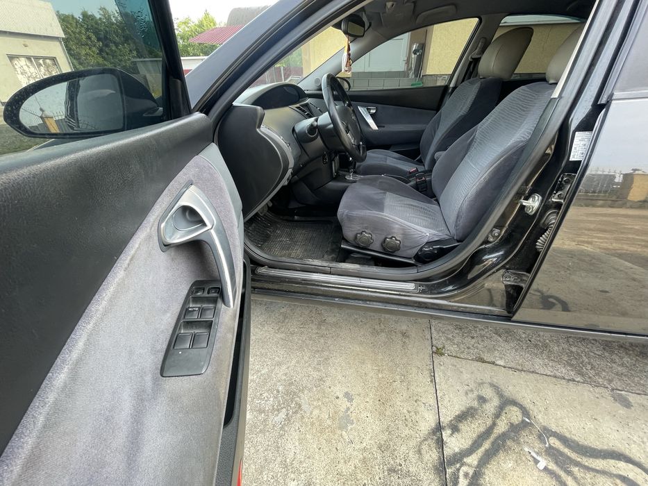 Nissan Primera ( Avtomat )