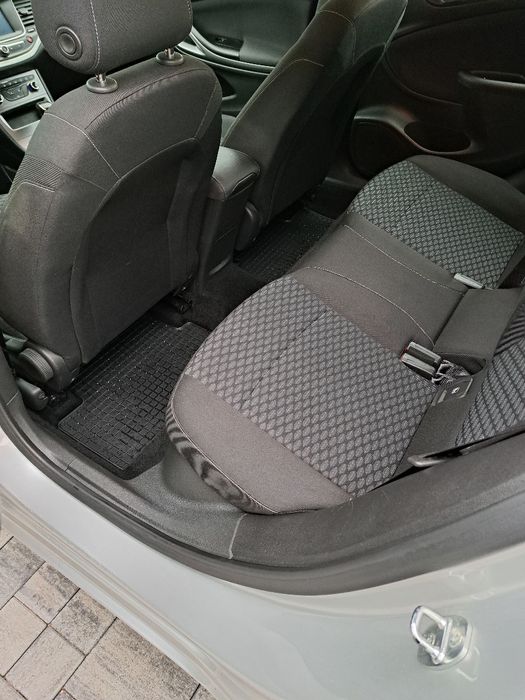 Opel Astra 1.6cdti 2018r Okazja