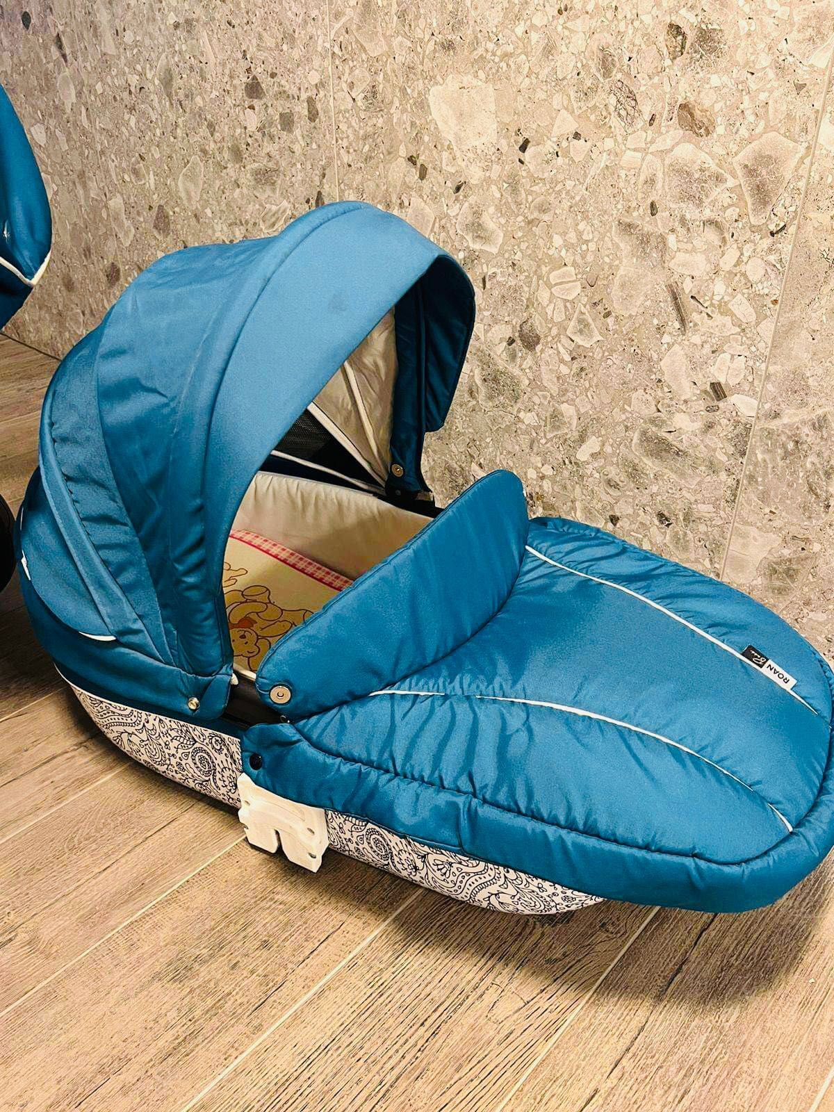 Roan Bass 2w1 wózek gondola + fotelik samochodowy Chicco