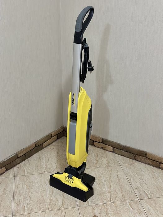 Миючий пилосос Karcher FC5