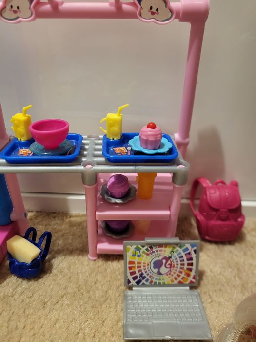 Barbie Барбі школа