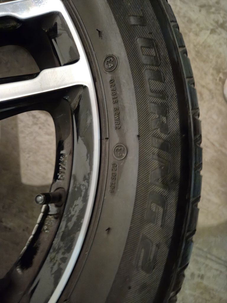 Felgi aluminiowe Dezent TZ Dark 7x17 5x108 ET42 z oponami