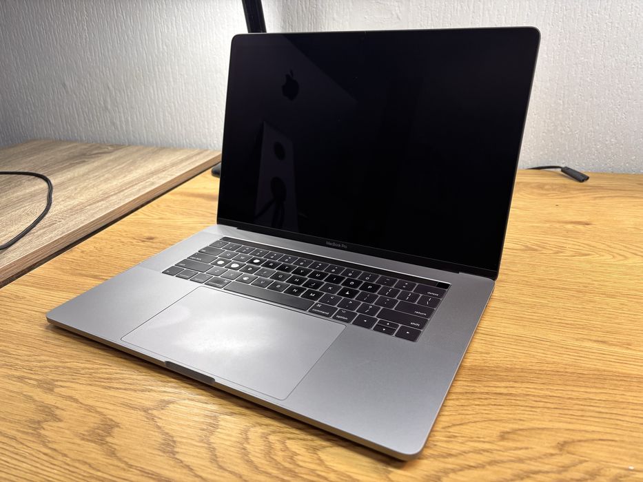 Запчастини MacBook Pro 15'' A1707 топкейс дисплей трекпад