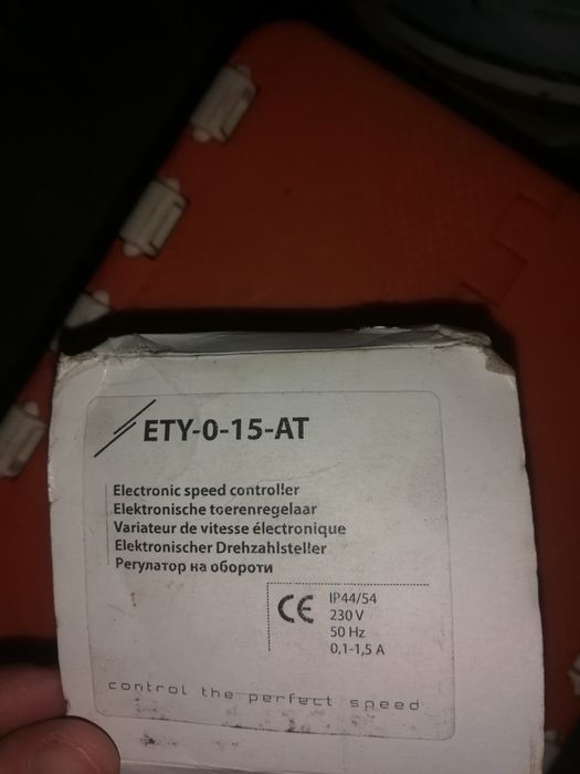 Regulator obrotów-bezstopniowy ETY-0-15-AT, 230 V