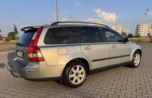 Volvo V50 1.6D 109 KM – Stan bardzo dobry – Webasto, Tempomat, Hak