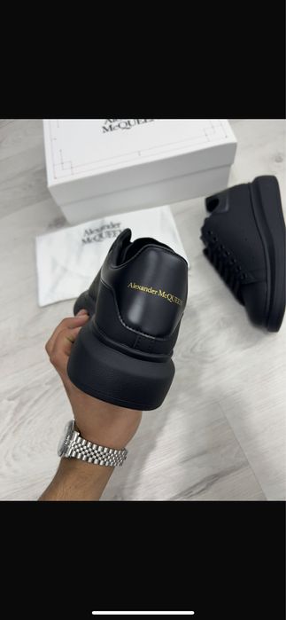 Alexander Mcqueen Pretos Novos