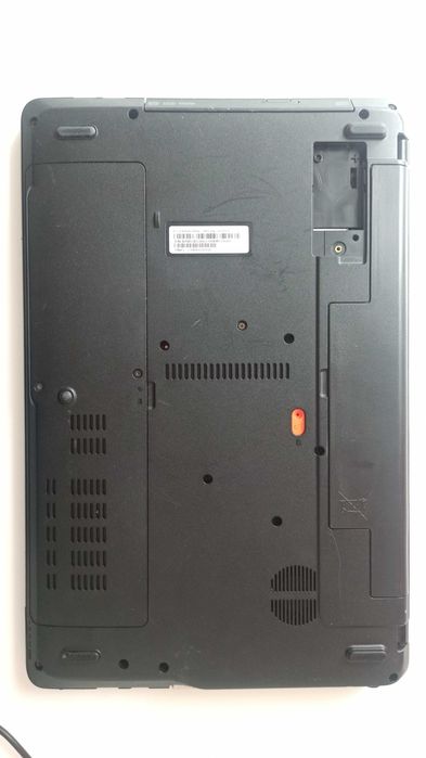 Acer Aspire E1 571, 6 GB RAM, 700 GB HDD