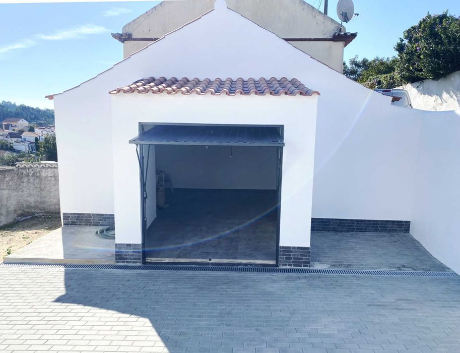 MORADIA TÉRREA T2  //   CAEIROS - MAFRA