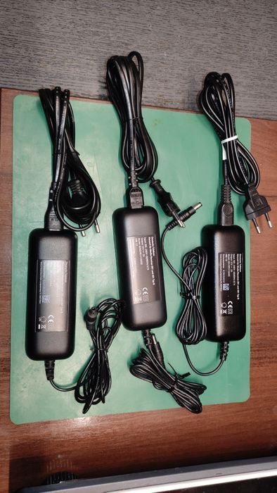 Блок питания 12V 2A  5,5*2,5мм