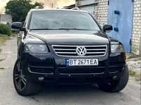 Volkswagen Touareg 3.0 (обмен на недвижимость)