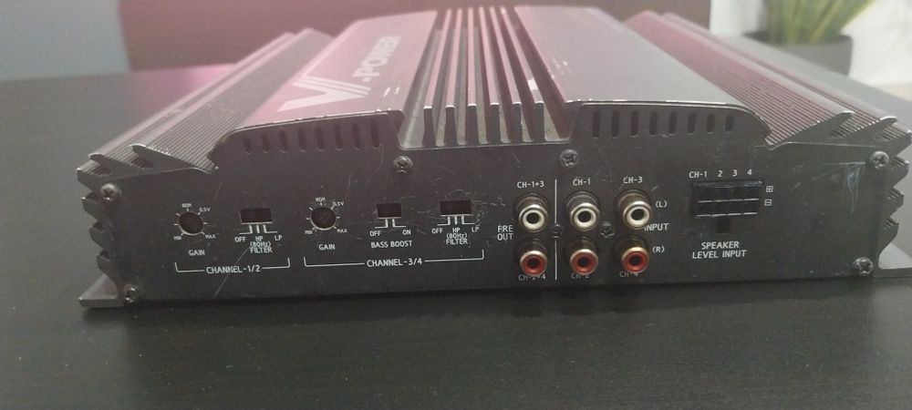 Amplificador auto Alpine V-Power