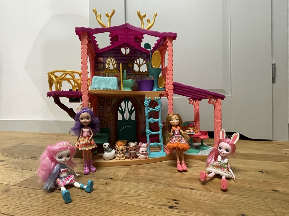 Enchantimals - domek z figurkami
