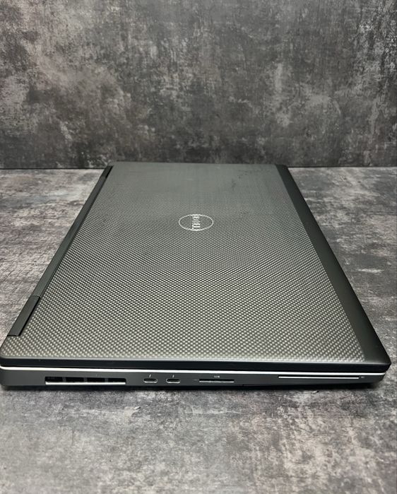 Dell Precision 7730 і7-8850h 32Gb 512Gb Quadro P3200 6Gb IPS 17,3”