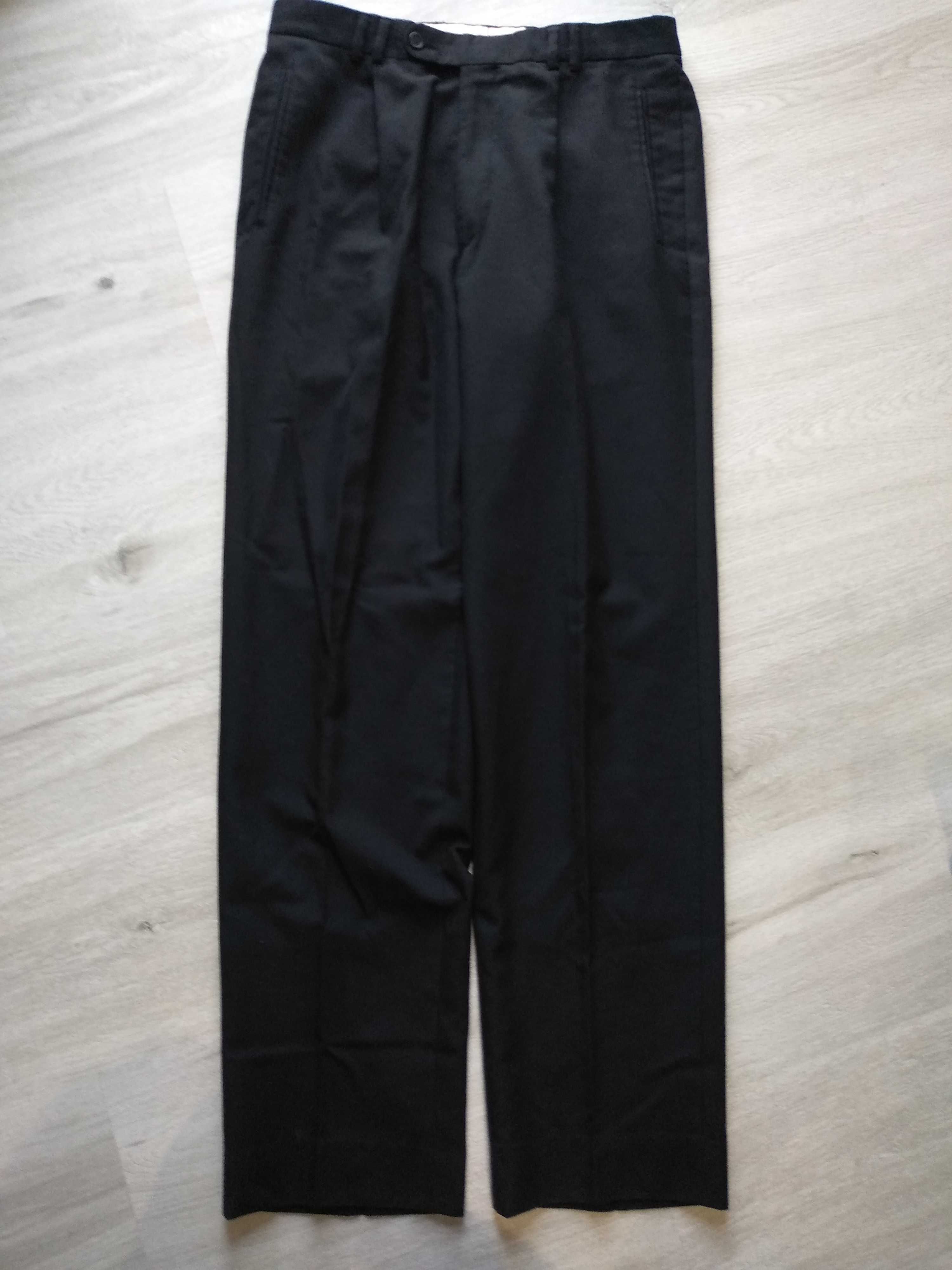 Spodnie garniturowe / do garnituru - czarne