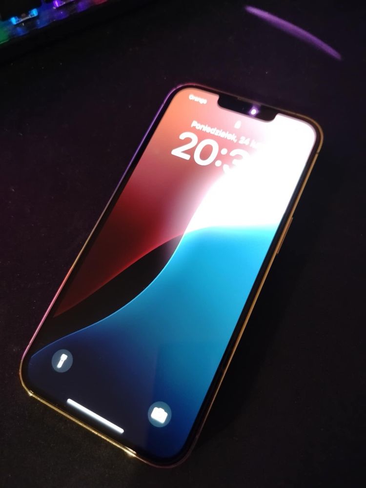 Iphone 13 pro w bardzo dobrym stanie