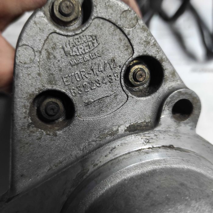 Rozrusznik BMW E36 1,8