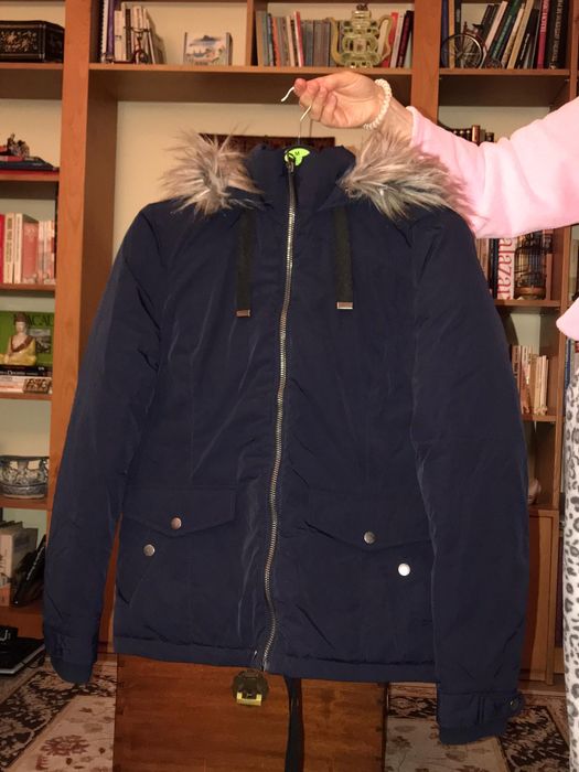 Anoraque Kispo azul escuro, com capuz - Tam S, ou 13/14 anos