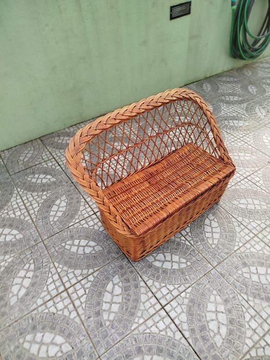 Banco em verga com arrumação