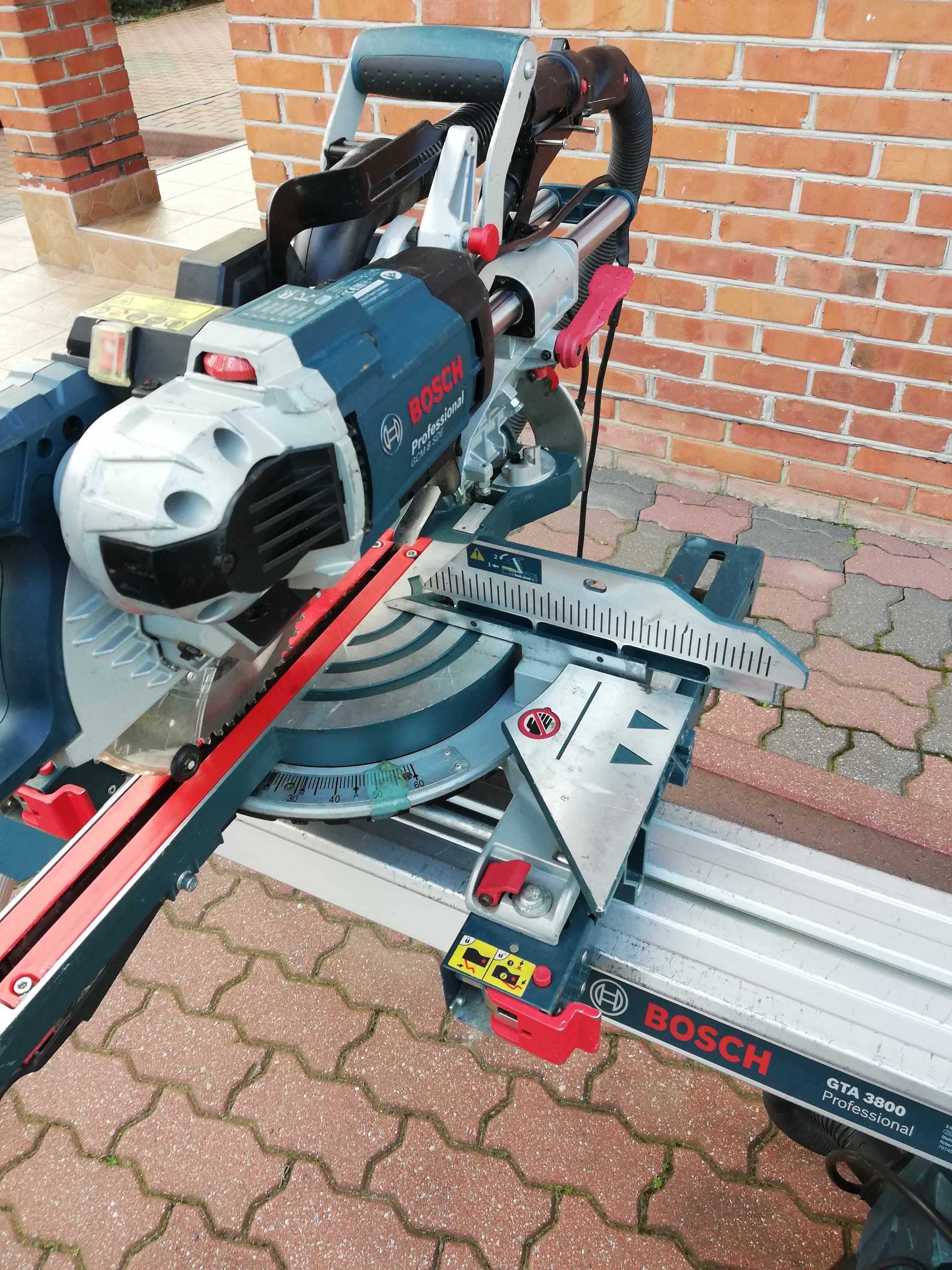 Bosch GCM 8 SDE + Bosch GAS 35 M L SFC + GTA 3800