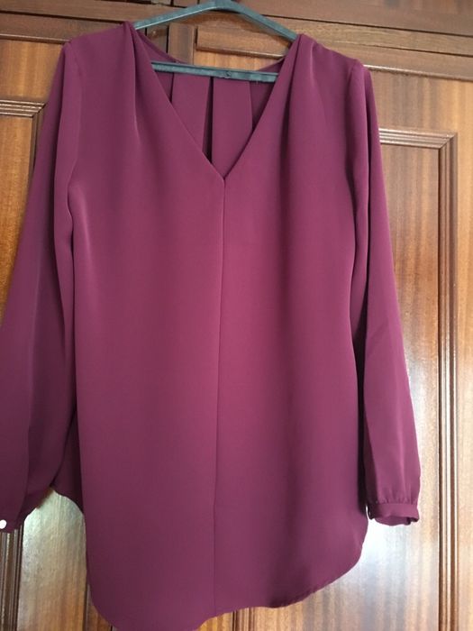 Camisolas várias marcas:Calvin Klein e Sugarhill