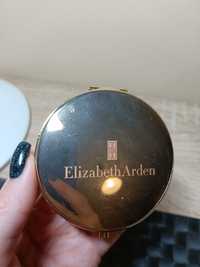 Pudełko Elizabeth Arden