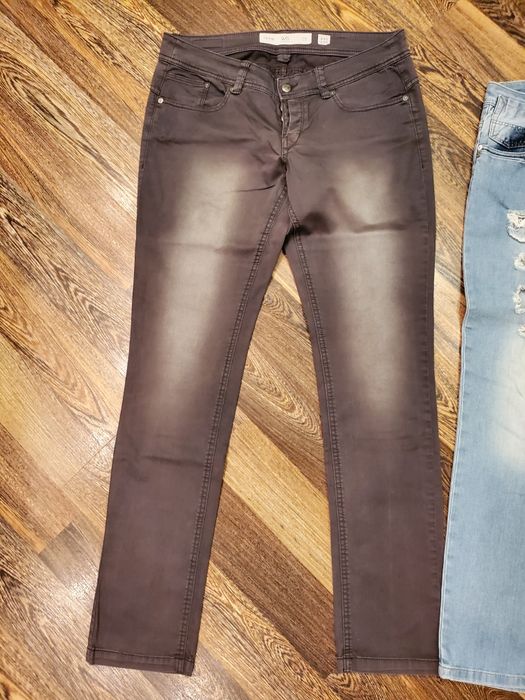 Продам джинсы, летние.