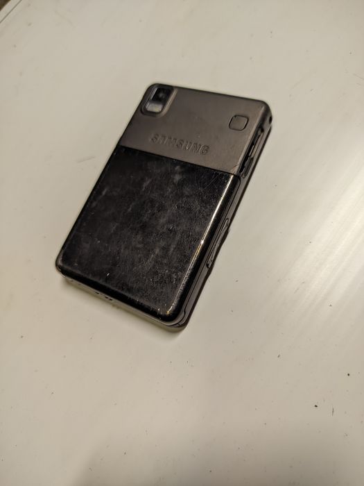 Мобільний телефон смартфон Samsung Giorgio Armani