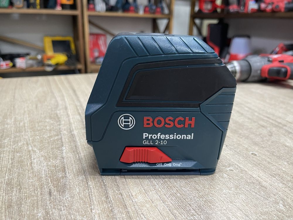Bosch GLL 2-10 / лазерний рівень Бош