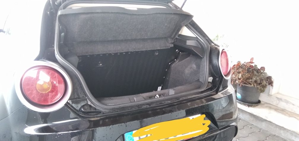Alpha Romeo Mito | Preto