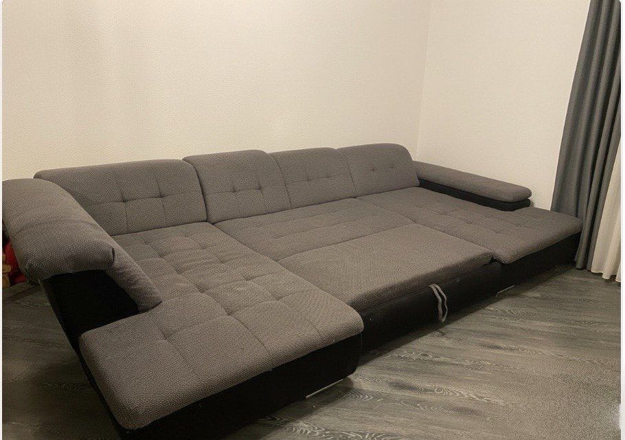 Диван великих розмірів. Самовивіз