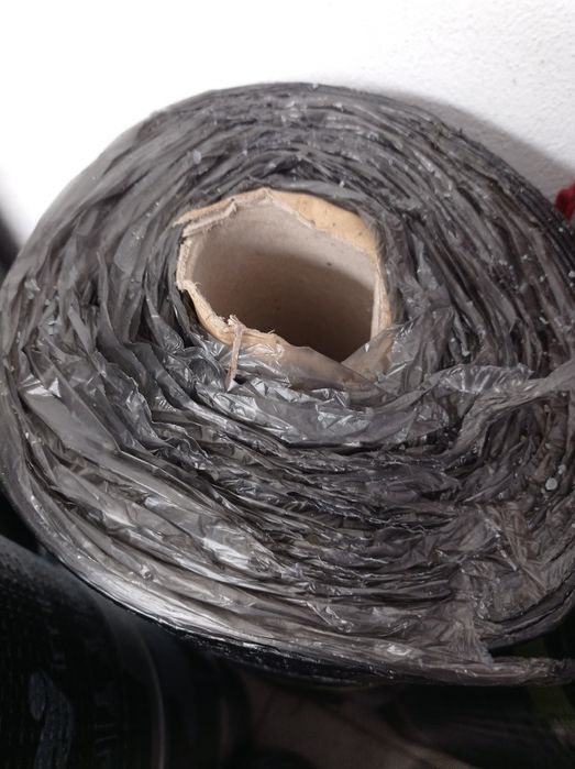 Vendo Tela asfáltica nova.