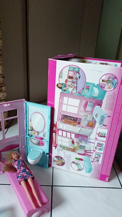 Rozkładany domek Barbie
