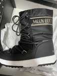 Śniegowce Moon Boot roz. 35