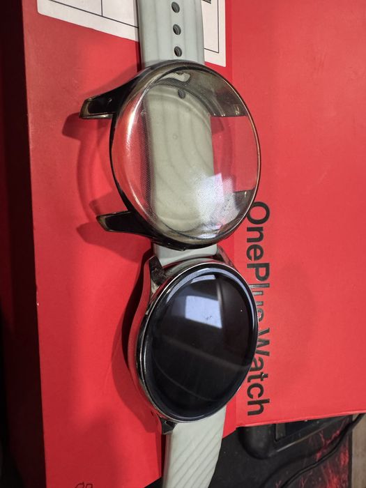 Часы OnePlus Watch Silver