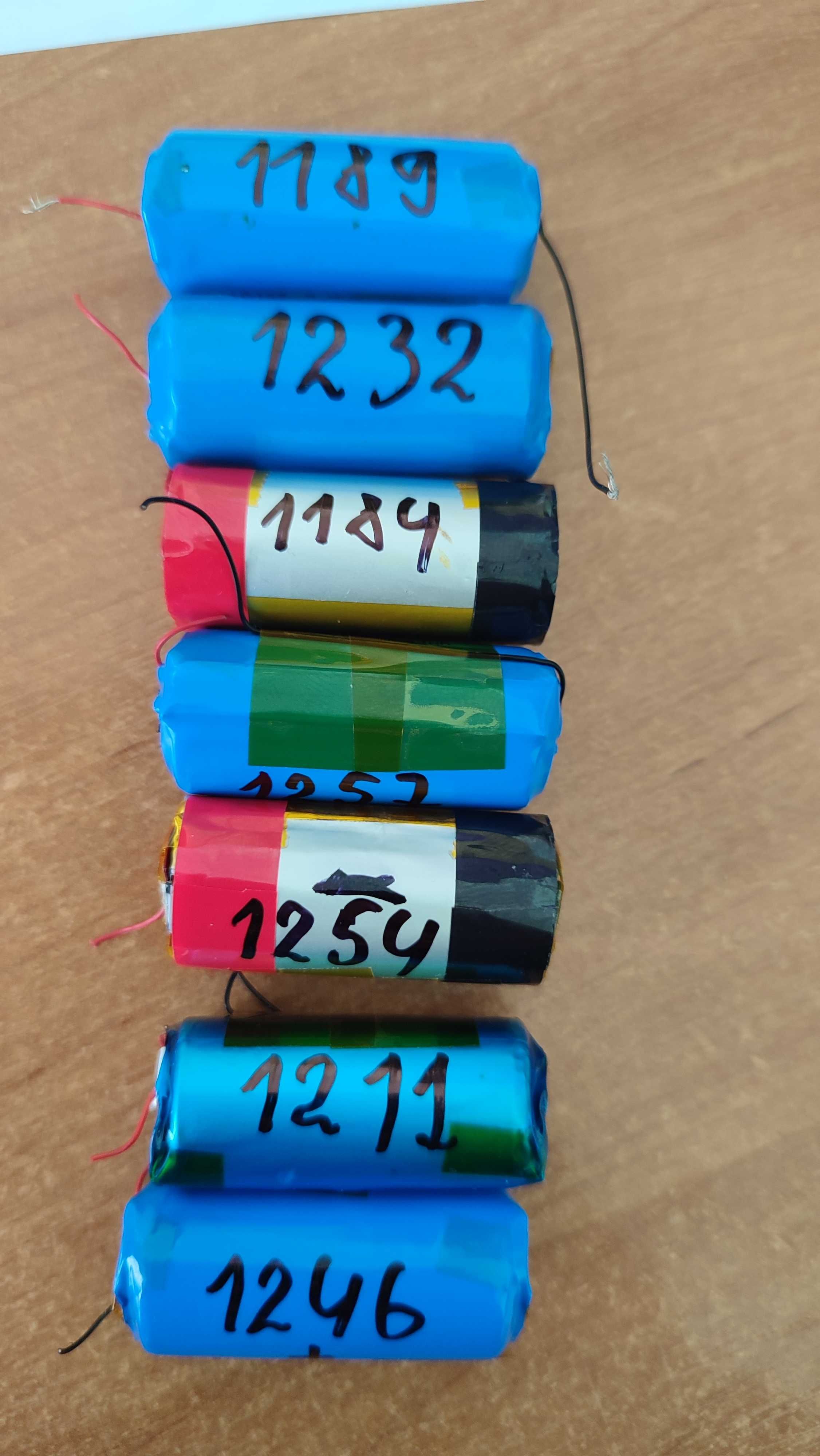 Акумулятор 18400 3,7 v 1200 mAh