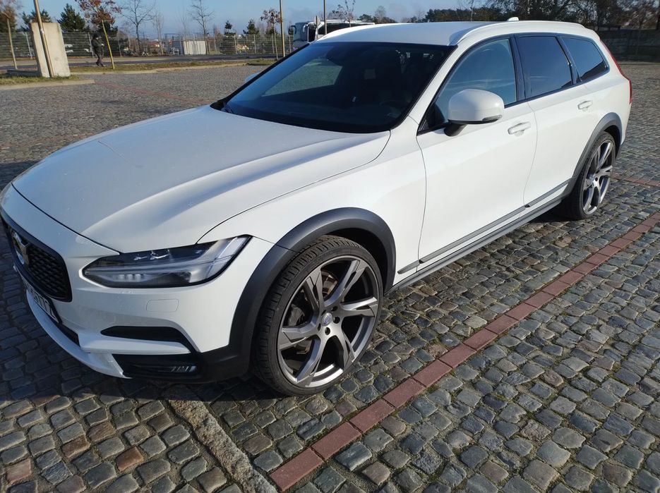 Volvo V90 Cross Country Volvo V90 Cross Country AWD Faktura 23