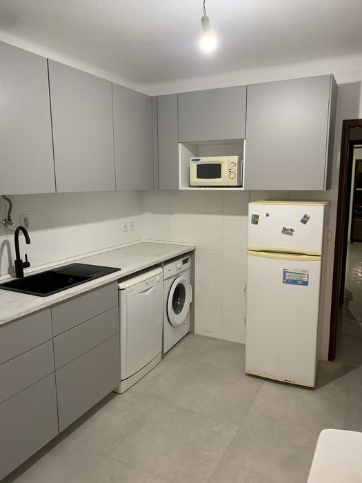 Montagem de moveis IKEA LEROY CONFORAMA