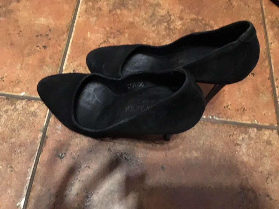 Szpilki zamszowe Prima Moda
