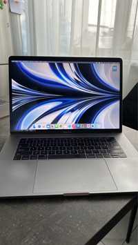 Apple MacBook pro 15 2017