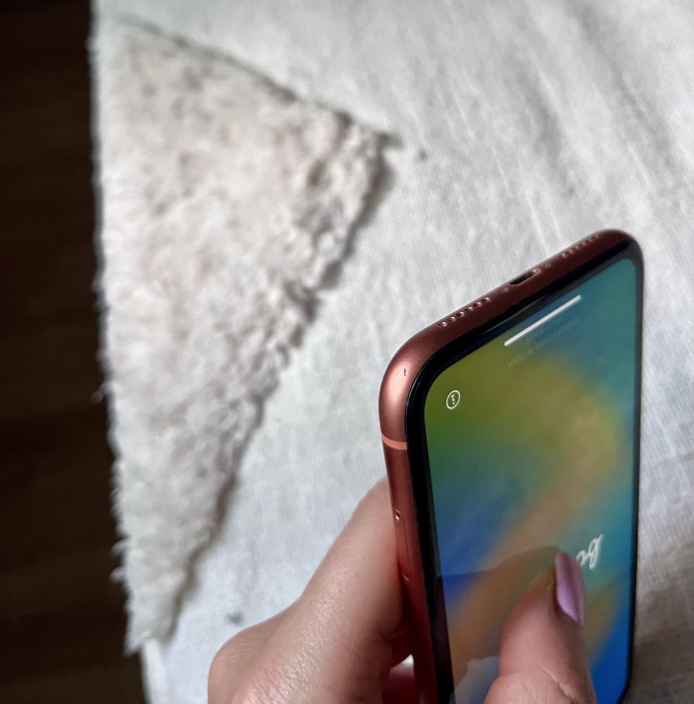 iPhone XR 64 GB | stan bdb | bateria 82% | bez ładowarki