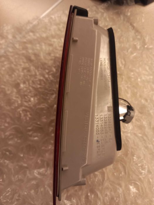 Lampa tylna w klapę bagażnika, prawa, tył, Opel Astra J 2015 ABV